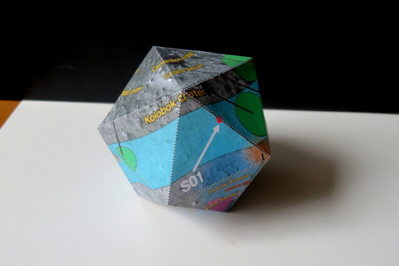 Papercraft asteroid Ryugu photo 2